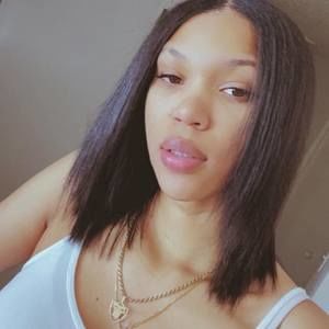 Meet your Posher, Najah